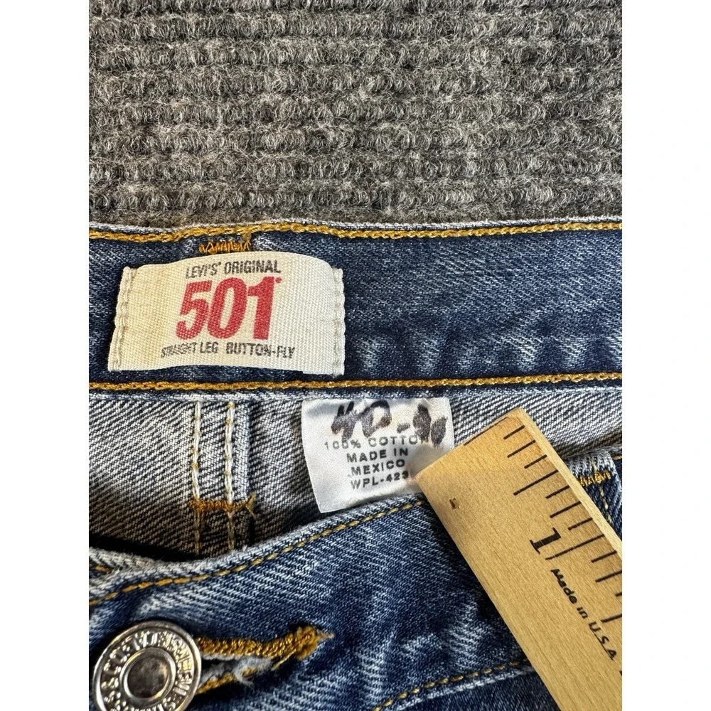 Levi's 501 Jeans Mens 40x30 Classic Blue Original Straight Button‎ Fly Denim